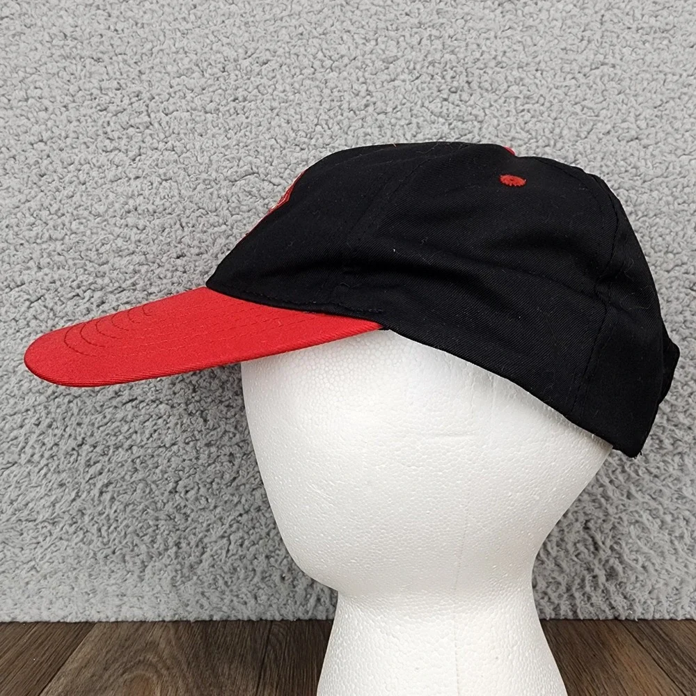 Vintage Red Dog Beer Snapback‎ Hat Black Red Mo' Money Assoc Bulldog Logo Cap